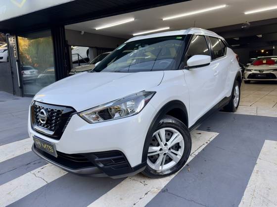 NISSAN KICKS 1.6 16V FLEXSTART S DIRECT 4P XTRONIC NISSAN KICKS 1.6 16V FLEXSTART S DIRECT 4P XTRONIC